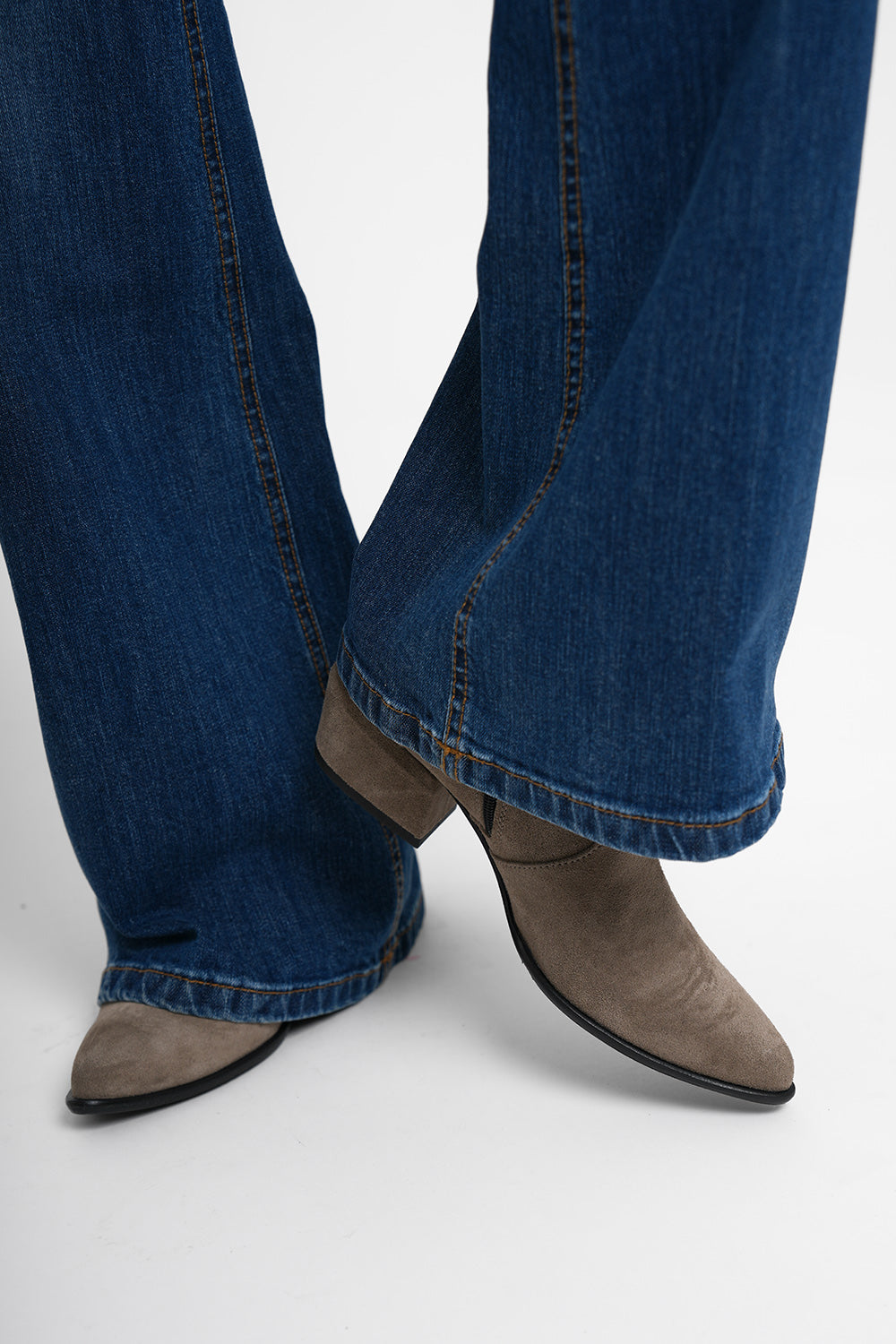 Wes Vel Boots - stone