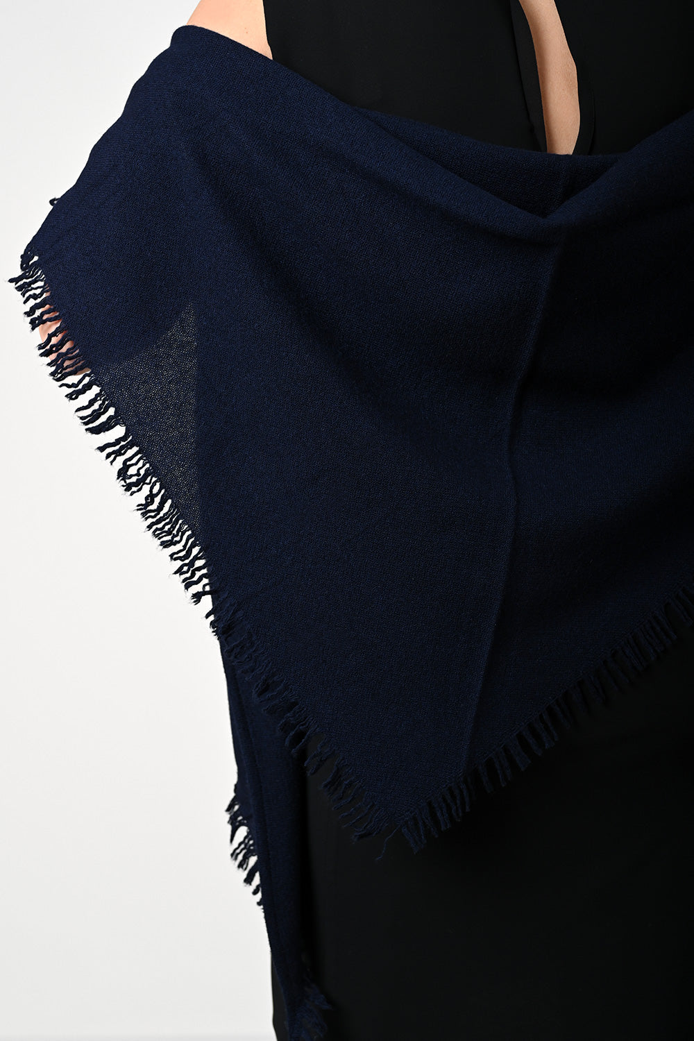 Quelara Wool Stola - dark blue